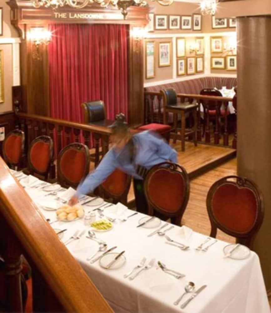 The Lansdowne Hotel دبلن المظهر الخارجي الصورة