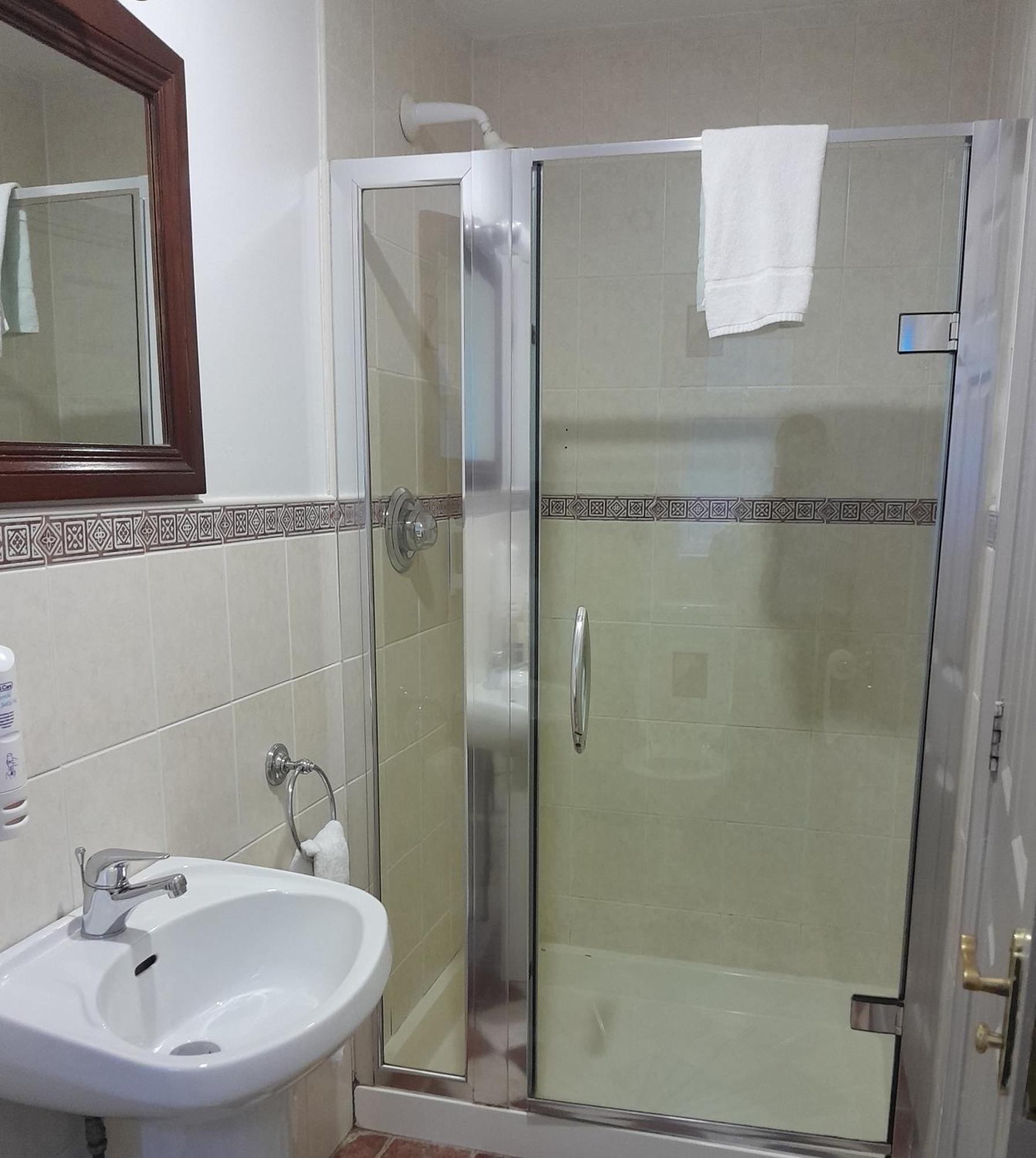 The Lansdowne Hotel دبلن المظهر الخارجي الصورة