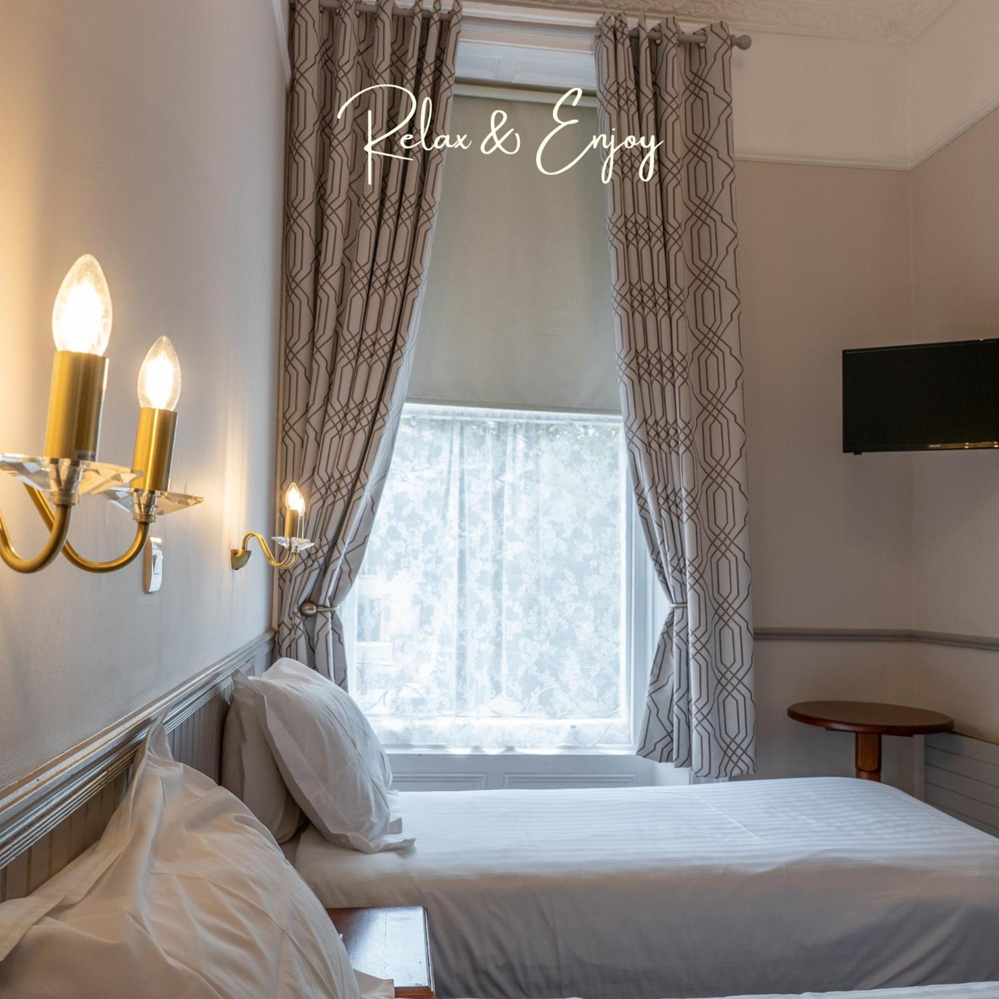 The Lansdowne Hotel دبلن المظهر الخارجي الصورة